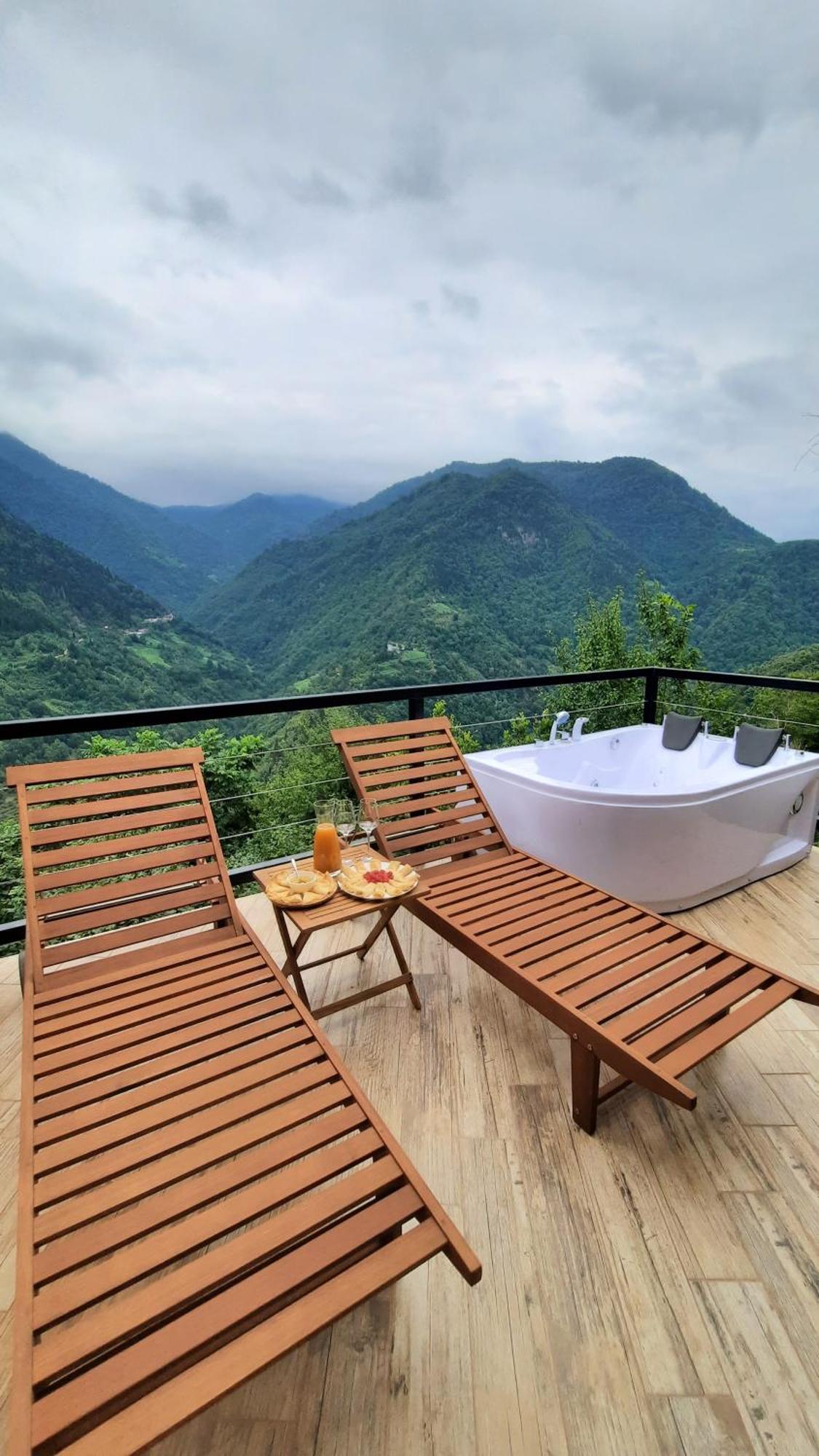 Unique Boutique Hotel Near Batumi Zeda Chkhutuneti Exterior photo